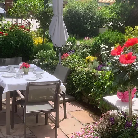 Blumenwohnung Irene Dorn * Andechs