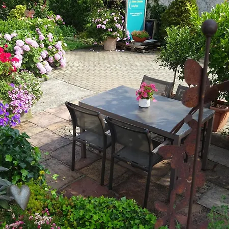 Blumenwohnung Irene Dorn אנדכס