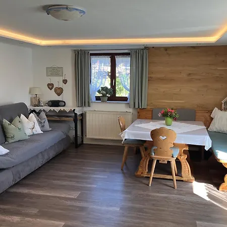Blumenwohnung Irene Dorn דירה אנדכס